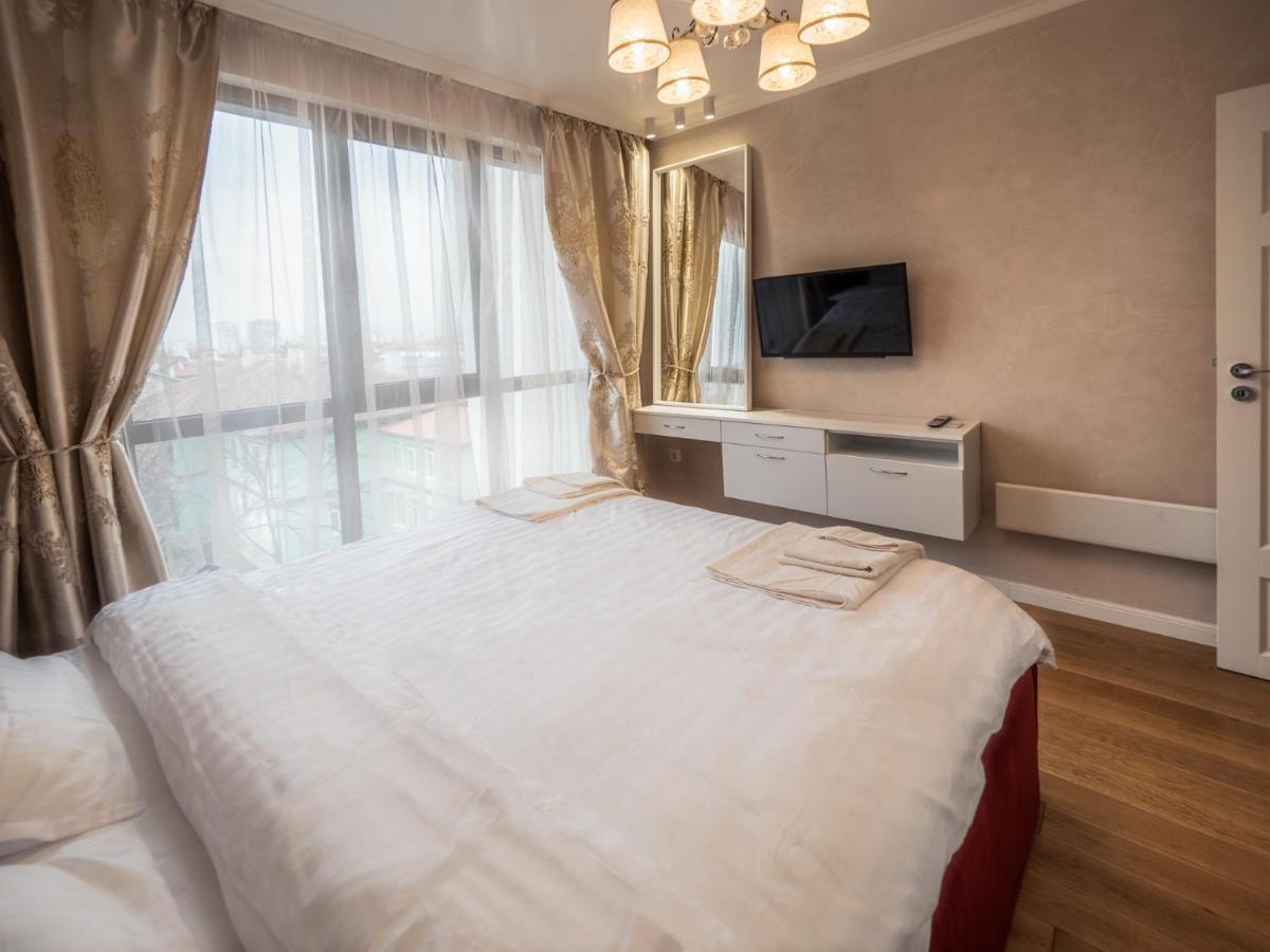 The Boulevard Luxury Apartment Софія Екстер'єр фото