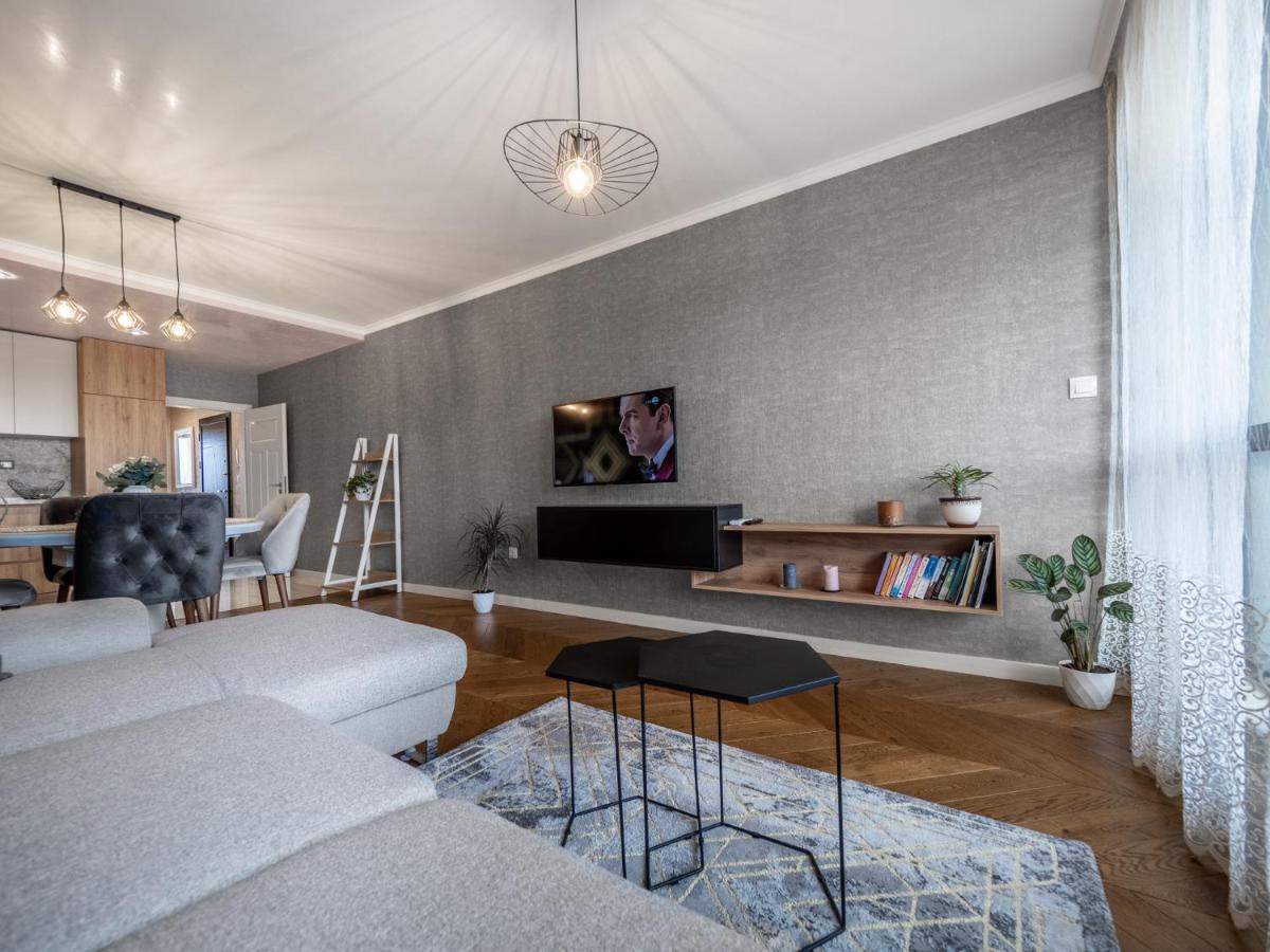 The Boulevard Luxury Apartment Софія Екстер'єр фото