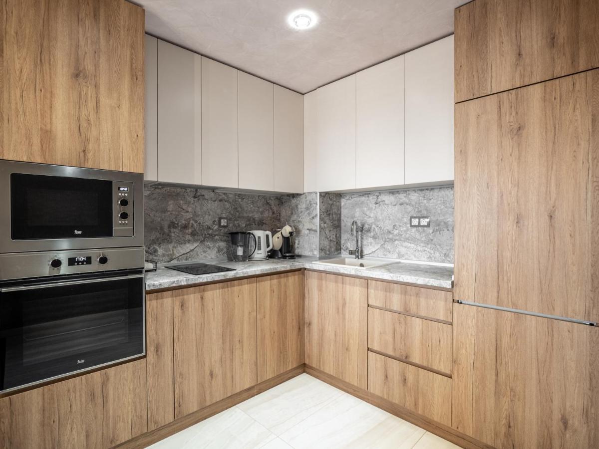 The Boulevard Luxury Apartment Софія Екстер'єр фото